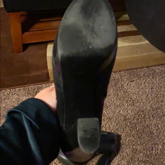 Size 10 Black Leather Guess Platform Boots - Picture 3 of 7